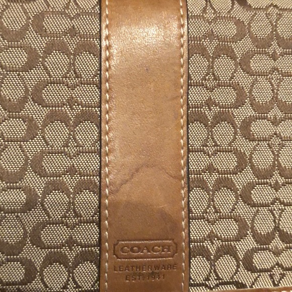 👝 COACH | Signature Checkbook Wallet Brown - Picture 4 of 4